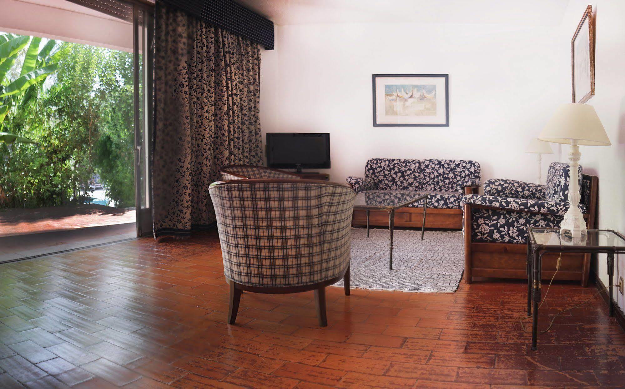Hotel Cidadela 카스카이스 외부 사진